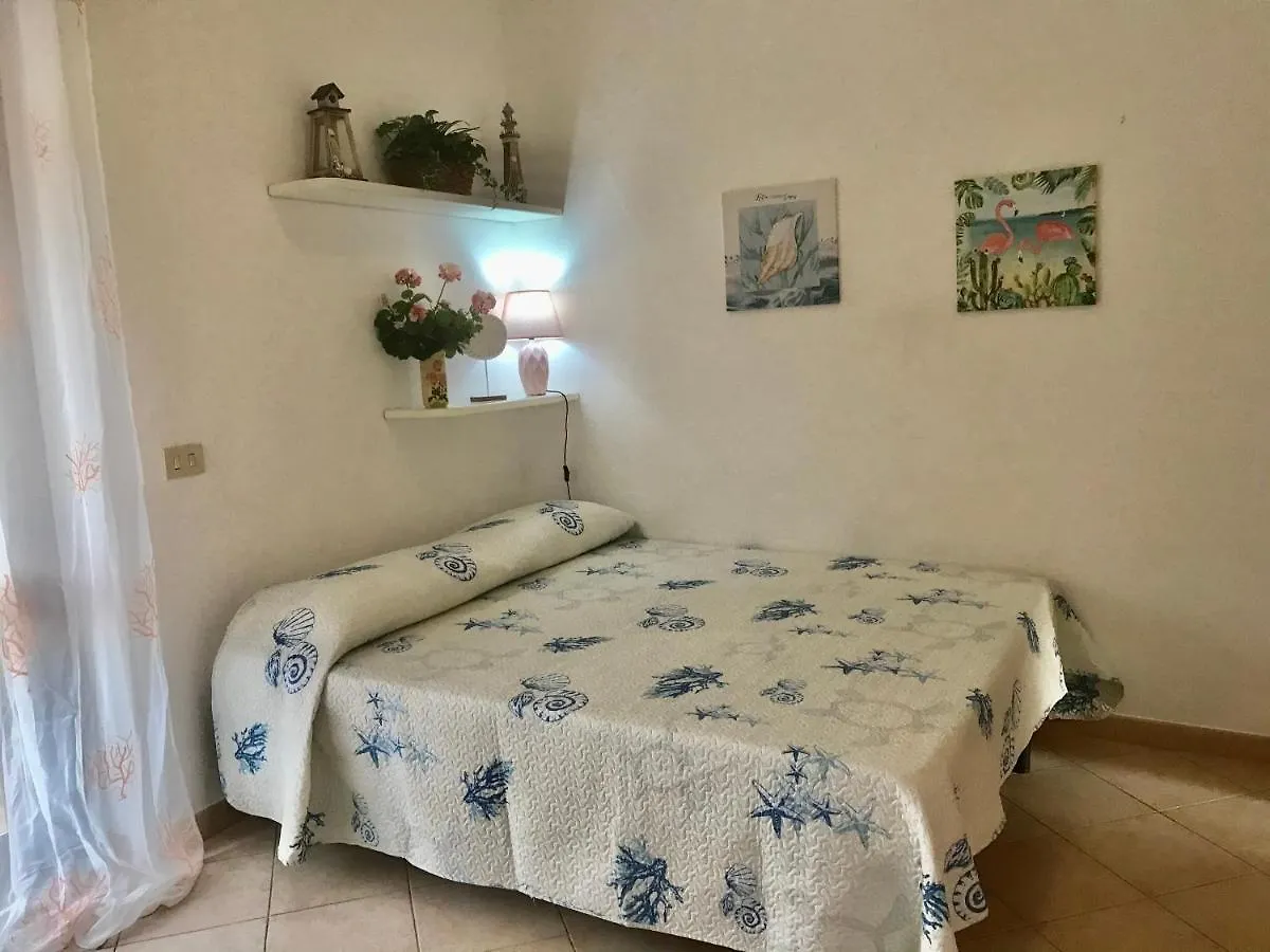 Kathy Apartment Cannigione 0*,